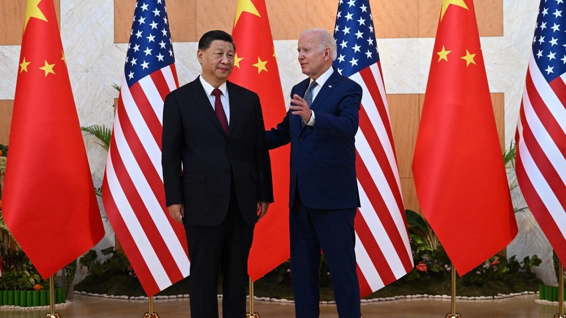 Biden dhe Xi Jinping bisedë telefonike/ Uashingtoni: Të shqetësuar për mbështetjen ndaj Moskës. Pekini: Tajvani, vija e kuqe