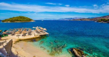 “Lukova e Ksamili, xhevahiret e Shqipërisë”/ E përditshmja britanike “Metro”: Zbuloni parajsat turistike