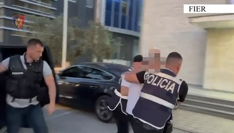 Kapet me doza kokaine në makinë, arrestohet 32-vjeçari në Fier