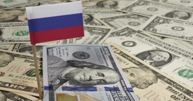 Forbes: Manjatët rusë u pasuruan edhe më shumë në 2023-shin