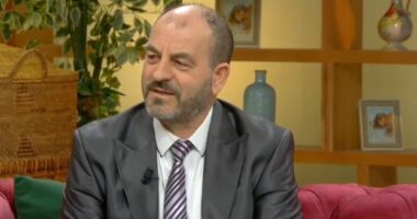 Diabeti, bimët që mund të kombinoni për ta kontrolluar/ Mjeku alternativ: Ndihmojnë në balancim