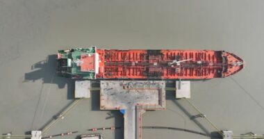 Iraku do të dërgojë 10 milionë litra karburant në Gaza