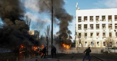 Ukraina: Rusia e shënjestroi Kievin me pesë raketa hipersonike