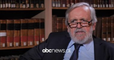 “Enciklopedia e shqiptarëve”/ Kryetari i Akademisë së Shkencave në Kosovë: Financim nga dy qeveritë, si po bëhet përzgjedhja e personaliteteve