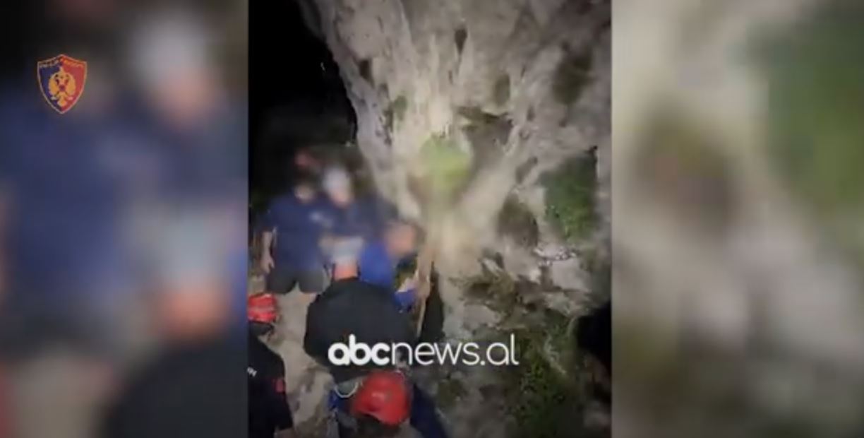 Shpëtohen 5 turistët/ Britanikët kishin mbetur të bllokuar në “Shpellën e Pëllumbasit”
