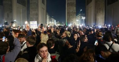 Legalizimi i kanabisit për të rriturit në Gjermani, duhanpirësit mirëpresin ligjin e ri në tingujt e muzikës