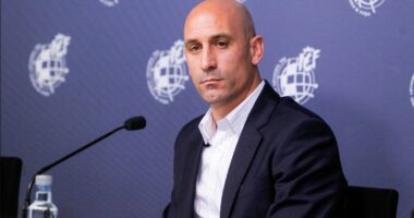 U njoftua me akuzat ndaj tij, lihet i lirë Rubiales