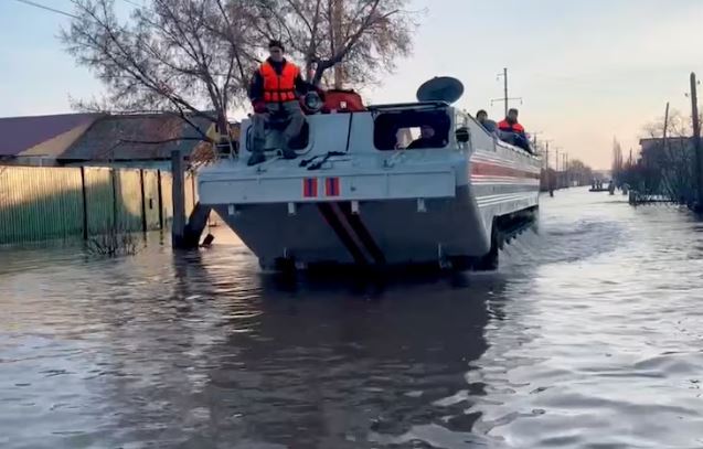 Më shumë se 10 mijë banesa të përmbytura në të gjithë Rusinë