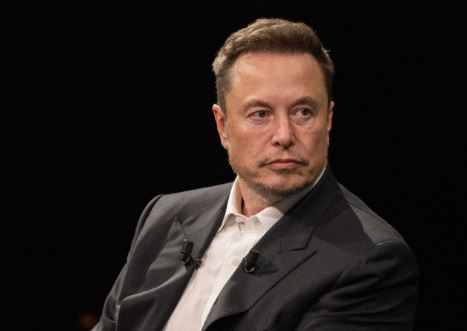 Elon Musk sfidon vendimin e gjykatës australiane, refuzon të heqë pamjet e sulmit të kishës në Sidnei