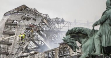 Pse ndërtesat historike po digjen në Europë?