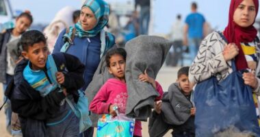 Izraeli godet veriun e Gazës, bombardimet më të rënda në disa javë