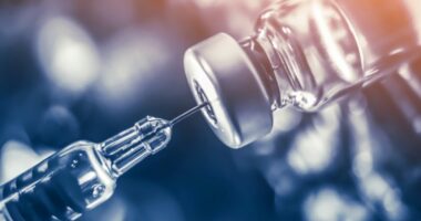 Studimi: Vaksinat mund të ndihmojnë në luftimin e baktereve rezistencë ndaj antibiotikëve