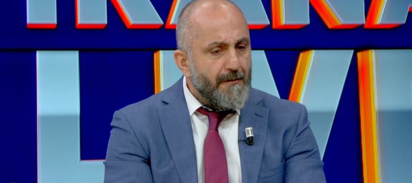 “Meta kërkon të shpëtojë nga lobimi”, juristi: Ndodhet drejt arrestimit, po vepron si i pandehur  