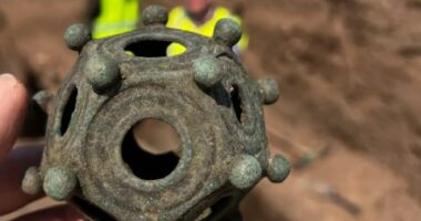 Artefakti misterioz romak, u zbulua në Britani një vit më parë
