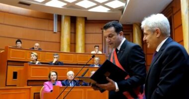 Ali Ahmeti: Tirana e 2024 nuk njihet me atë të vitit ’91, transformimi i saj gëzon çdo shqiptar. Një premtim edhe për Erion Veliajn