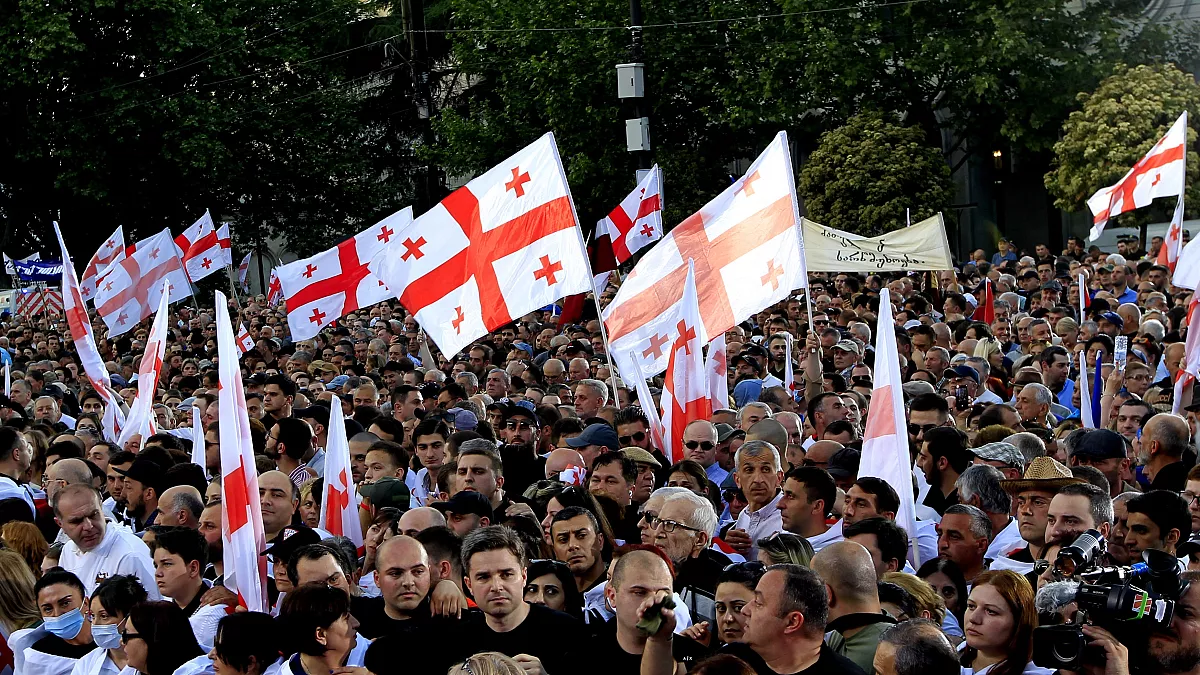 Vazhdojnë protestat kundër projektligjit për “agjentët e huaj” në Gjeorgji