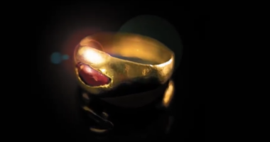 Një unazë floriri 2300-vjeçare është gjetur në Jerusalem