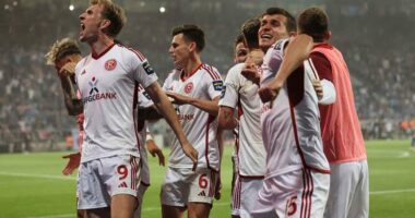 Fortuna Dusseldorf 90 minuta larg elitës, Bochum kapitullon në shtëpi