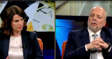 Debati për ligjin për studentët e mjekësisë/ Koçiu: Prevalon interesi publik, detyrim të ofrojmë shërbim shëndetësor kudo