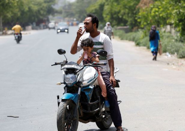 Temperatura rekord në Nju Delhi, një i vdekur për shkak të nxehtësisë