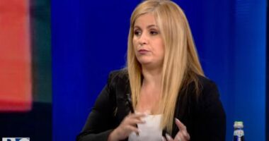 Intrigat dhe pabesitë Martinaj-Duka/ Gazetarja Delia: Në ‘SKY’ kanë folur të shfrenuar, mburreshin për burrëri, por shisnin ‘ushtarët e tyre’