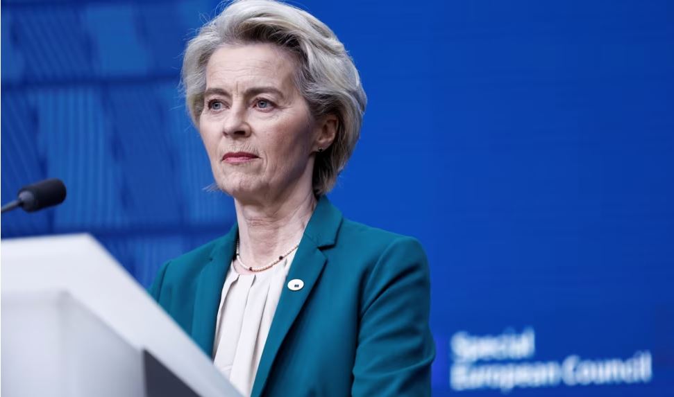 Urusla von der Leyen akuza AfD-së: Po tradhton Gjermaninë