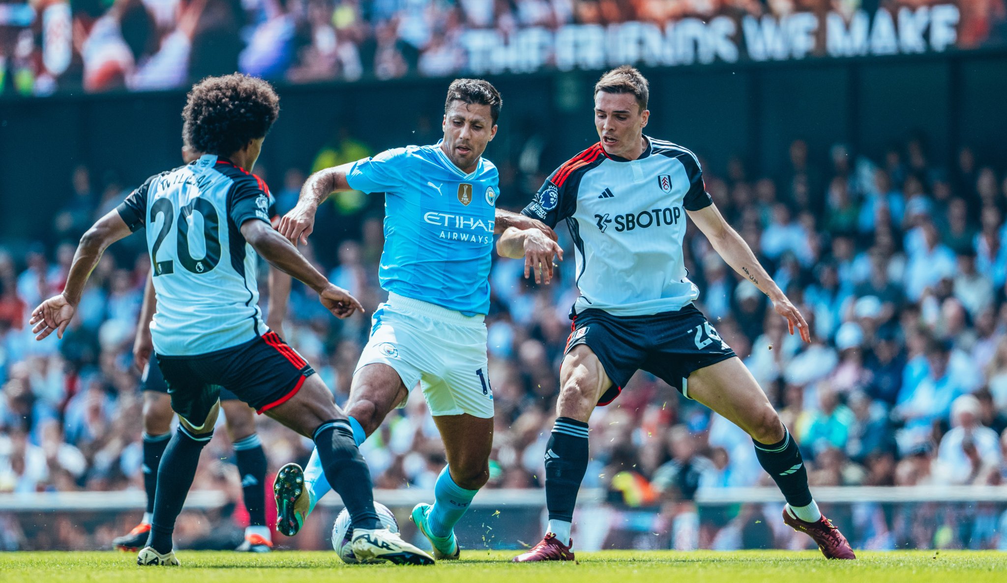 VIDEO/ Manchester City mposht Fulham dhe merr kreun, mbi 20 minuta lojë për Armando Brojën