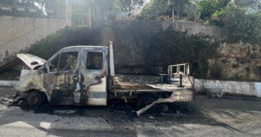 VIDEO/ Shkrumbohet furgoni në Vlorë