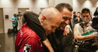 Largimi i Xavi nga stoli i Barcelona, Iniesta i dërgon një mesazh zemre ish-shokut të skuadrës