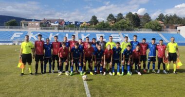Miqësoret e moshave/ Shqipëria U-15 barazon pa gola me Kosovën në “Kukës Arena”