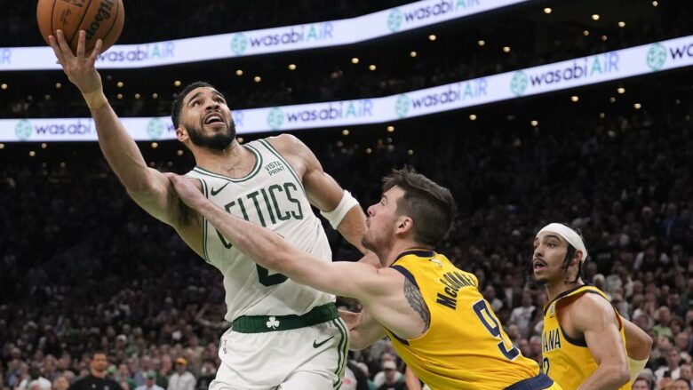 NBA/ Spektakël në “TD Garden”, Boston Celtics mposht Indiana dhe merr fitoren e parë në finalen e Konferencës