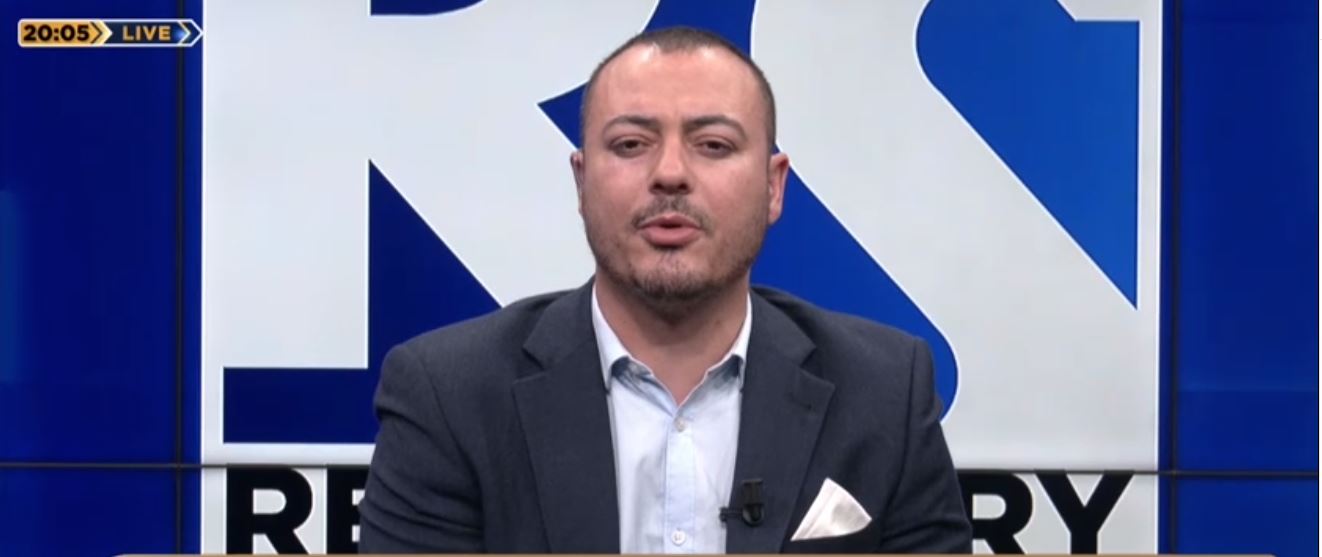 Grupet rivale dhe aleancat e krimit/ Gazetari: Emiliano Shullazi komunikonte nga burgu në aplikacionin “Sky” dhe “Enchro Chat”