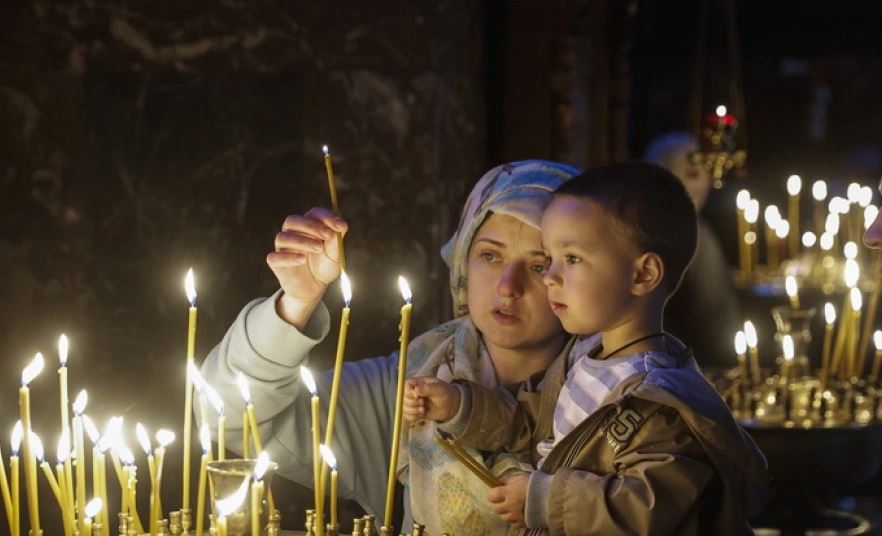 Lufta në Ukrainë/ Tre të vdekur nga sulmet ruse në ditën e Pashkëve Ortodokse