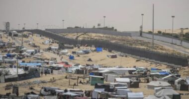 Forcat izraelite sulmojnë kampin Jabalia, 20 të vrarë