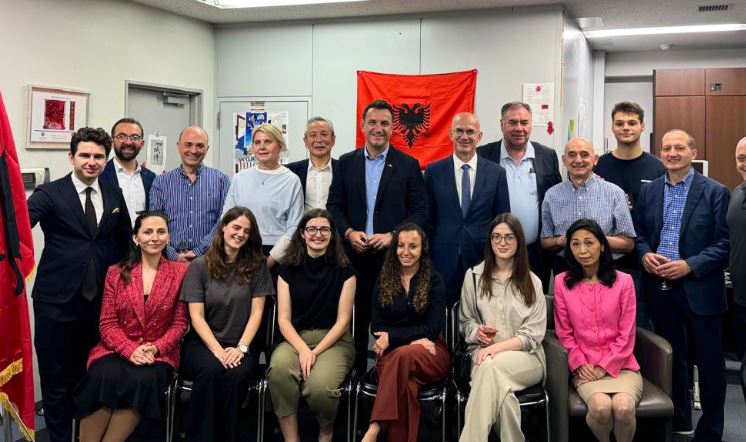 Mayor Veliaj meets the Albanian community in Japan