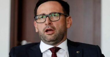 Ish shefi i rafinerisë lidhje me Hezbollah? Polonia nis hetimet pas zhdukjes së miliona dollarëve