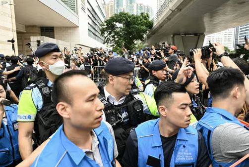 Gjyqi historik në Hong Kong, 14 aktivistë pro-demokracisë shpallen fajtorë