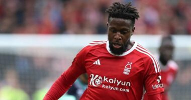 Nottingham Forest “e dëbon”, Origi kthehet te Milan