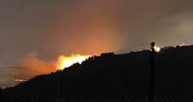 SHBA dhe Britania sulme të përbashkëta ndaj objektivave të Houthi, 16 të vdekur dhe 35 të plagosur