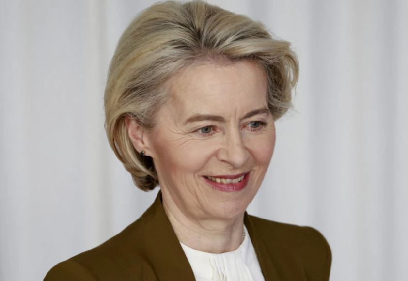 Von der Leyen: BE do t’i japë fund procedurave ndaj Polonisë për shkeljen e sundimit të ligjit