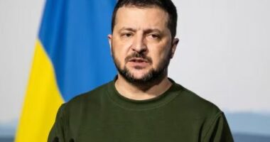 Sulmi me 6 të vdekur në Kharkiv, Zelensky: Prej tre vitesh bota nuk ka guximin të përballet me terroristët