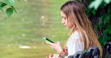 Irlanda planifikon të ndalojë shitjen e cigareve për moshat nën 21 vjeç