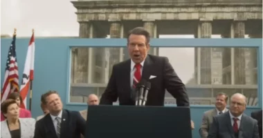 Publikohet traileri i biografisë së ish-presidentin amerikan Ronald Reagan