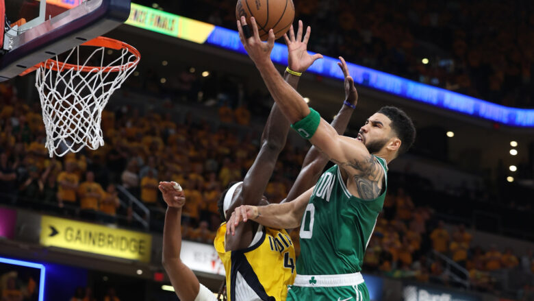 NBA/ Celtics thellon epërsinë ndaj Pacers në finalet e play-off