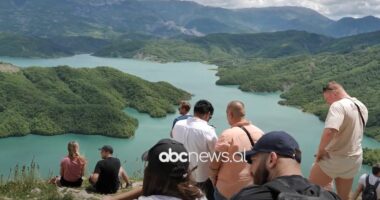“Bovilla” atraksion turistik/ Liqeni, vetëm 15 kilometra nga Tirana