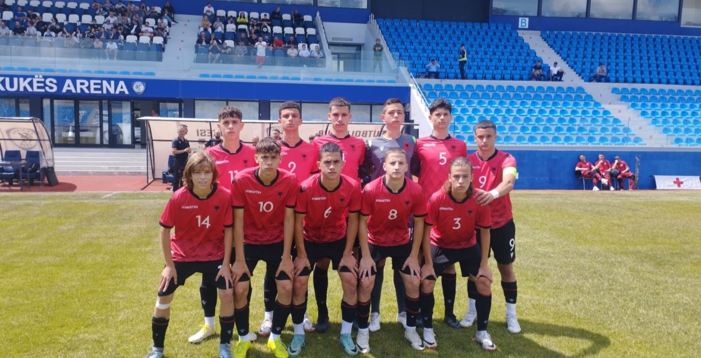 Miqësorja e dytë/ Shqipëria U-15 barazon me Kosovën U-15 në “Kukës Arena”