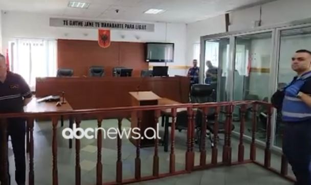 Durrës/ Aleks Marku is sentenced to prison for holding two children hostage