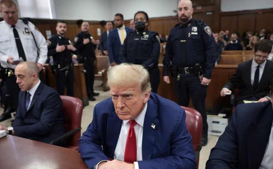 Vazhdon gjyqi ndaj ish-presidentit Trump, sërish fajtor për mospërfillje të gjykatës
