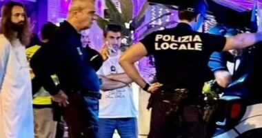 FOTO/ U vesh si Jezu Krishti në festën e beqarisë, dhëndri gjobitet për blasfemi