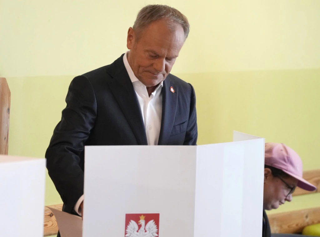Zgjedhjet europiane, koalicioni i kryeministrit polak kryeson në zgjedhjet e PE